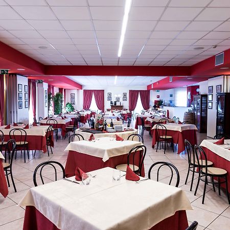 Bvh Hotel Bene Vagienna Екстер'єр фото