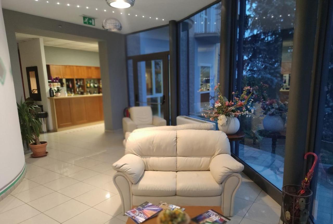 Bvh Hotel Bene Vagienna Екстер'єр фото