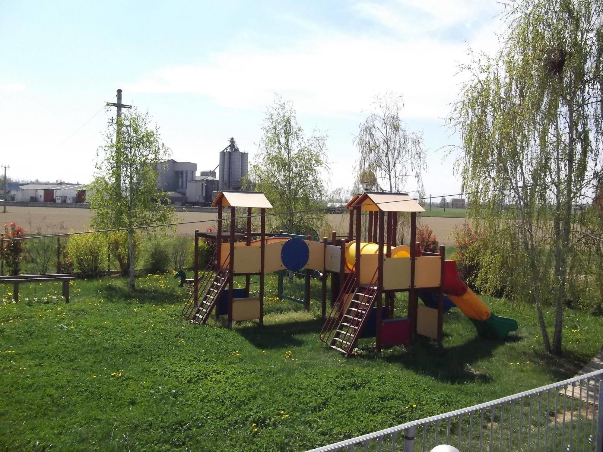 Bvh Hotel Bene Vagienna Екстер'єр фото